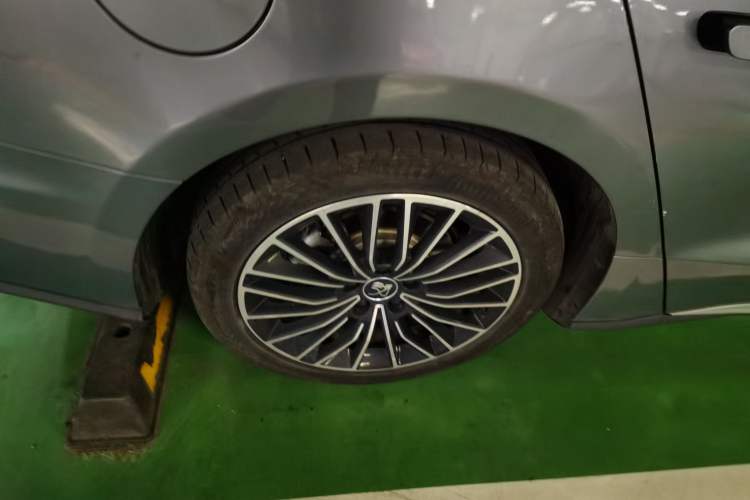 Used BYD Han 2020 EV Long-Range Luxury Model
