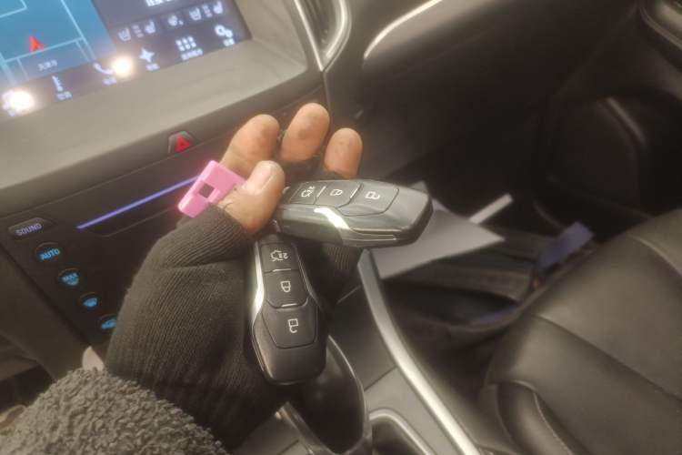 Used Ford Edge 2016 EcoBoost 245 Four-Wheel Drive Titanium 7-Seater
