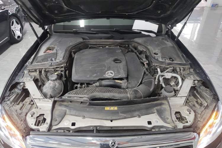 Used Mercedes-Benz E-Class 2020 Facelift E 260 L