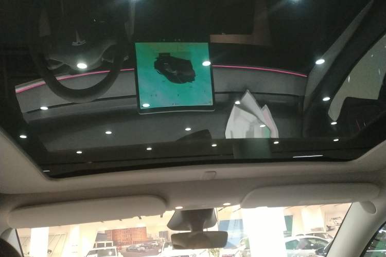 Used Tesla Model Y 2024 Rear-Wheel-Drive Version
