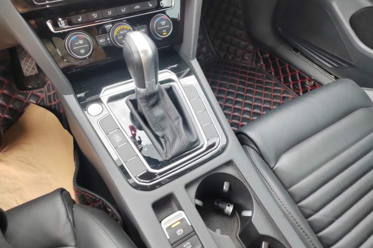 Used Volkswagen Magotan 2019 380TSI DSG Luxury Model China V Standard
