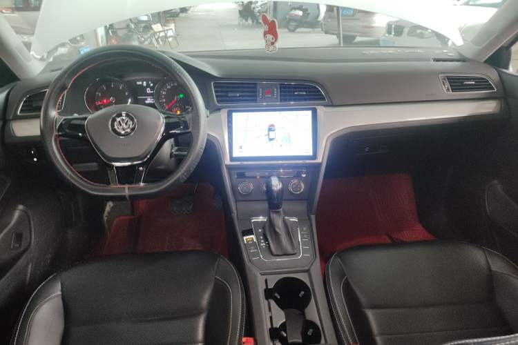 Used Volkswagen Lamando 2017 230TSI DSG Fashion Edition
