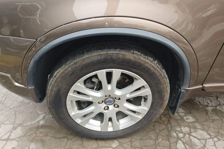 Used Volvo XC Classic 2014 T5 Luxury Edition
