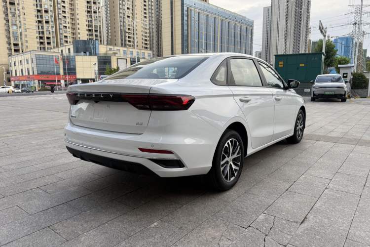 Used Geely Auto Emgrand 2025 4th Generation 1.5L CVT Starry Edition
