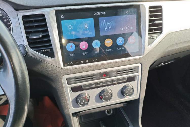 Used Volkswagen Golf Sportsvan 2016 230TSI Automatic Trend Edition
