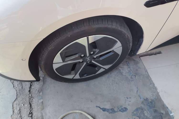 Used XPeng MONA M03 2024 620 with Ultra-Long Range
