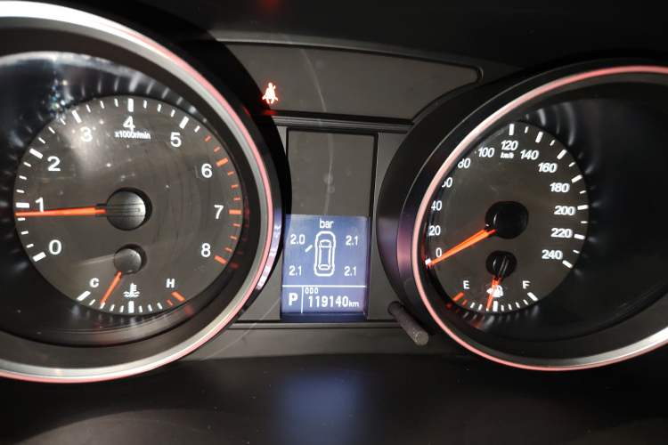 Used Haval H6 2015 Sport Edition 1.5T Automatic Two-Wheel Drive Luxury Model
