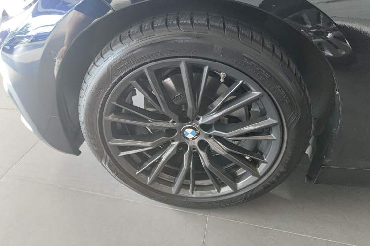 Used BMW 3 Series 2021 325Li M Sport Shadowline Package
