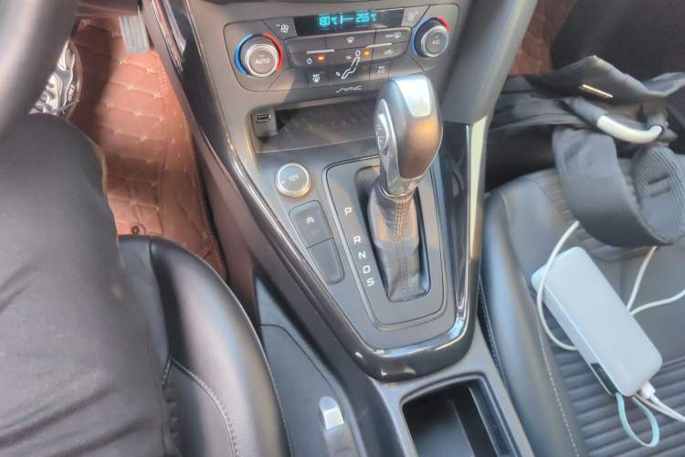 Used Ford Focus 2017 Hatchback EcoBoost 180 Automatic Elite Model
