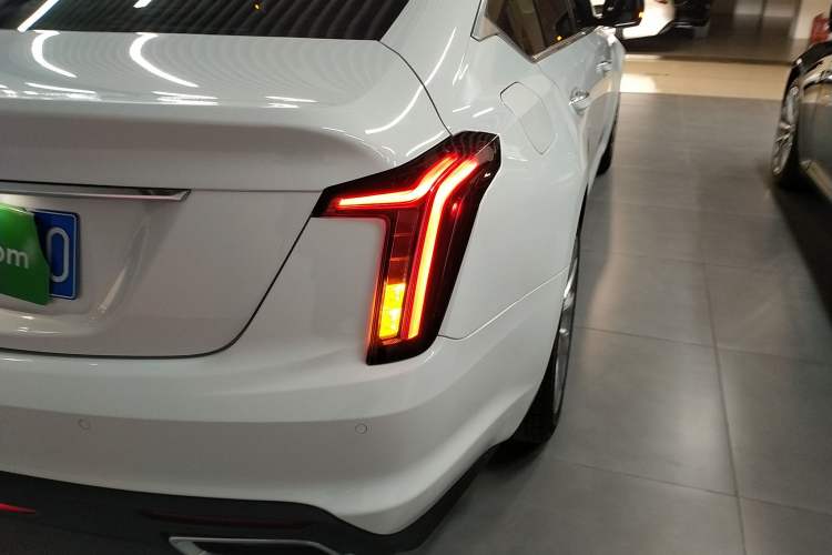 Used Cadillac CT5 2021 Revised 28T Luxury Version
