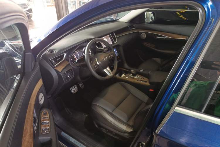 Used Infiniti QX50 2018 2.0T Two-Wheel Drive Fashion Edition