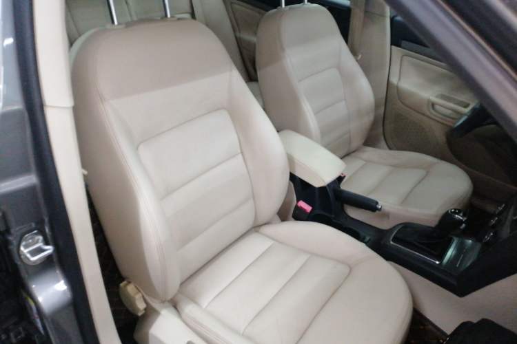 Used Skoda Octavia 2015 Classic Model 1.6L Automatic Yijie Version