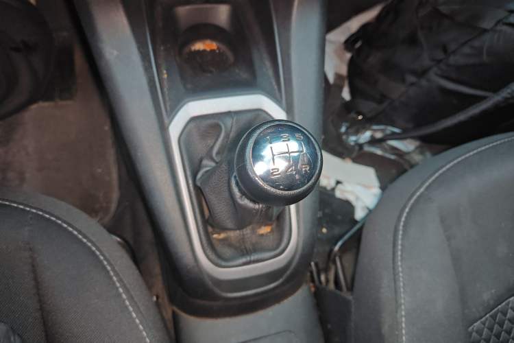 Used Citroen Elysee 2018 Revised Version 1.6L Manual Fashion Edition
