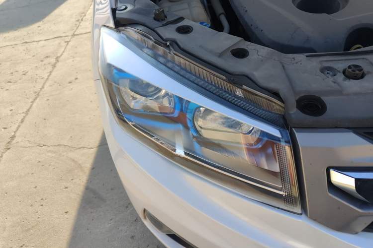 Used Changan CS75 2016 2.0L Manual Luxury Version China V Standard
