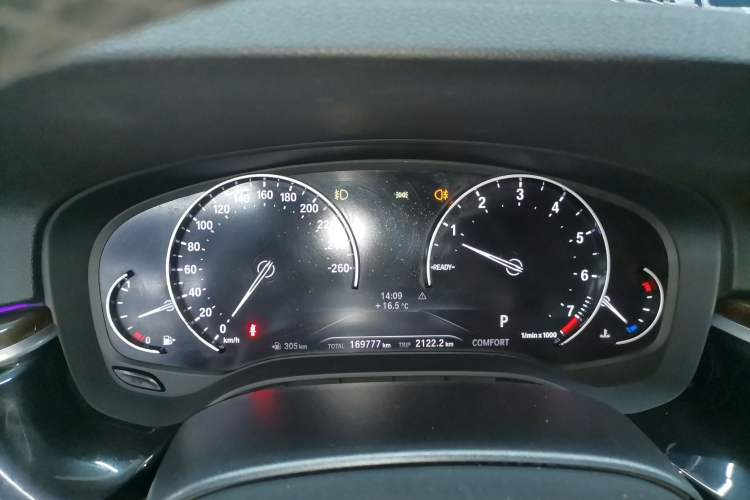 Used BMW 5 Series 2018 528Li Launch Special Edition
