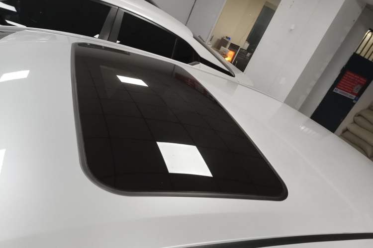 Used Toyota Levin 2021 185T CVT Luxury Edition
