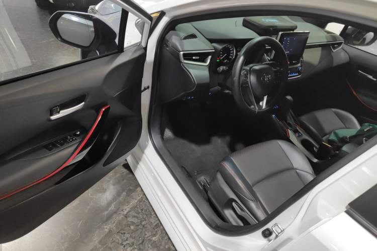 Used Toyota Levin 2021 Dual-Motor 1.8H E-CVT Sport Edition
