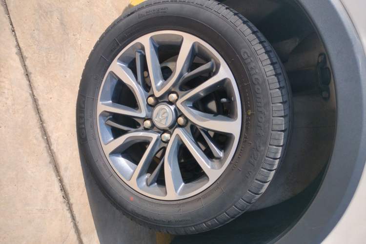 Used Baojun 730 2021 1.5T CVT Fashion Version 7 Seats
