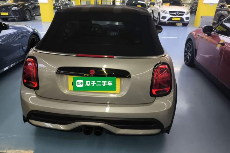 Used MINI MINI 2023 Second Facelift 2.0T COOPER S CABRIO Artist
