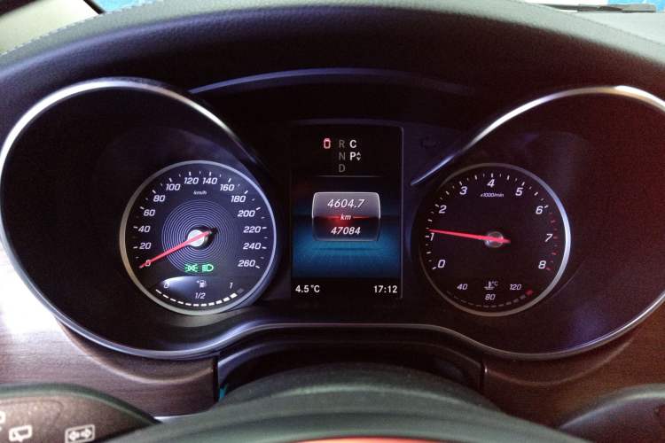 Used Mercedes-Benz V-Class 2020 V 260 L Long-wheelbase Luxury Edition
