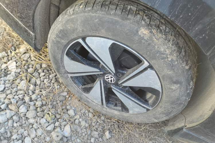 Used Volkswagen ID.7 VIZZION 2024 AIR model
