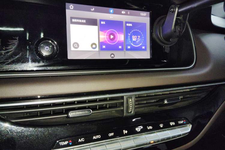 Used GAC Trumpchi M6 2019 270T DCT Luxury Edition (7-seater) China VI
