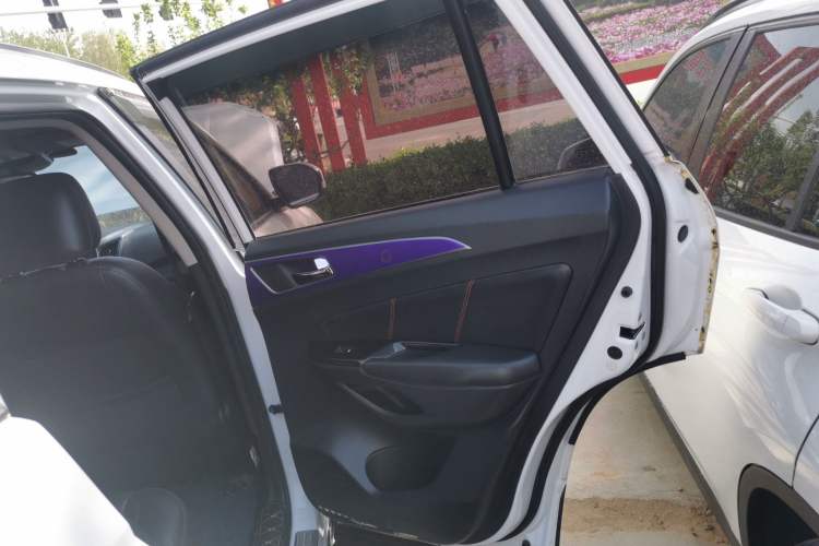 Used Changan CS75 2016 1.8T Automatic Prestige Model China V Standard