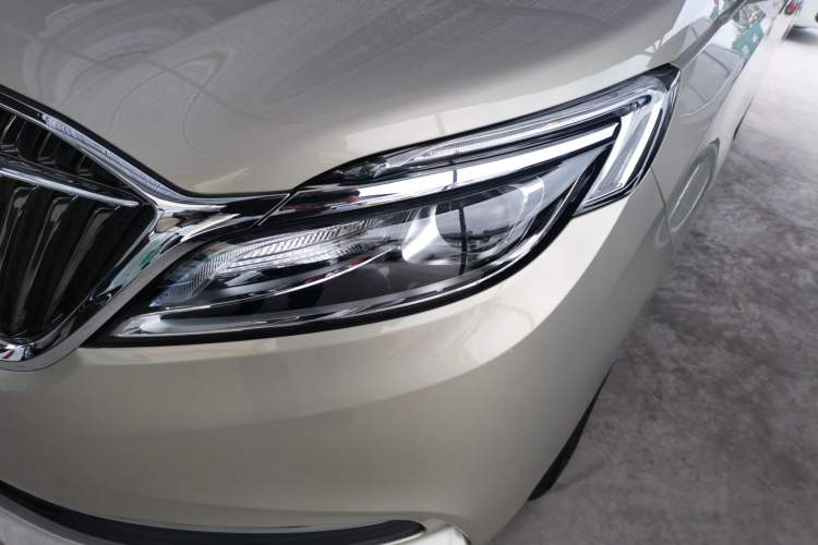 Used Buick GL8 2018 ES 28T Comfort Model China VI Standard
