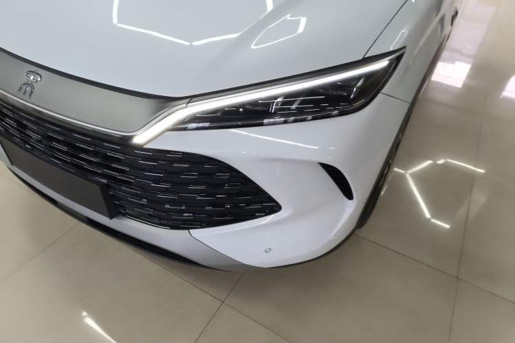 Used BYD Song L DM-i 2025 Intelligent Driving Version 160 km Beyond-Range Type
