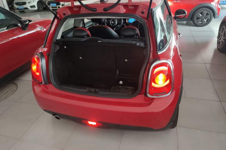 Used  MINI 2018 1.5T ONE PLUS

