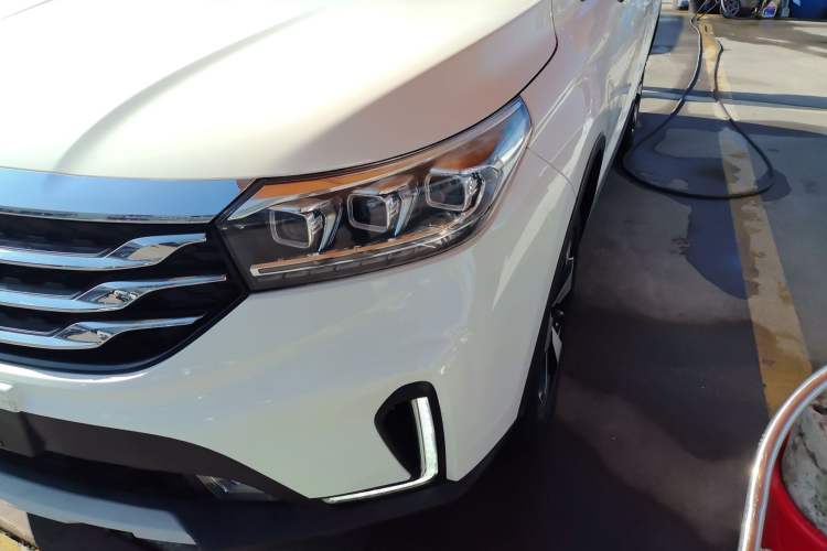 Used GAC Trumpchi GS4 2018 235T Automatic Two-Wheel Drive Luxury Smart Connectivity Millionth Anniversary Edition