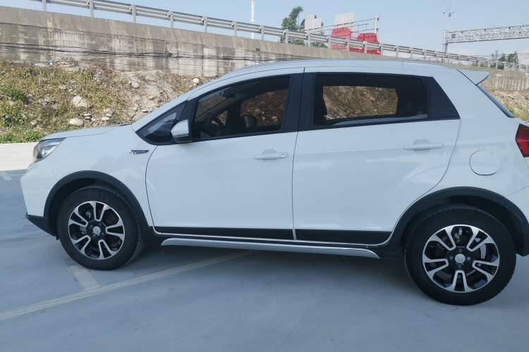 Used Geely Auto Vision X3 2017 1.5L Manual Elite Model