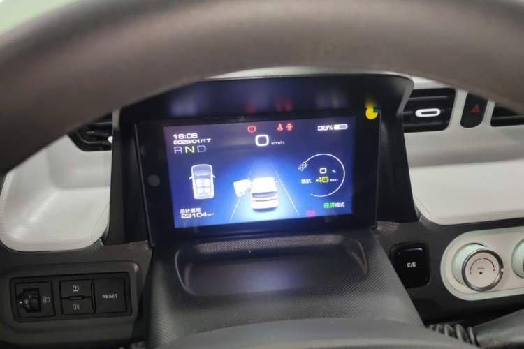 Used Wuling Hongguang MINIEV 2021 Macaron Fashion Model Lithium Iron Phosphate
