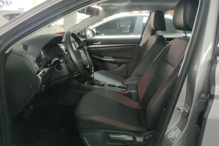 Used Volkswagen Bora 2020 1.5L Automatic Elite Version
