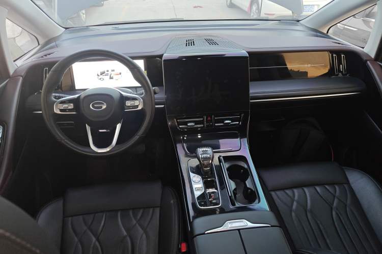 Used GAC Trumpchi M8 2024 Master Series 400T Prestige Edition
