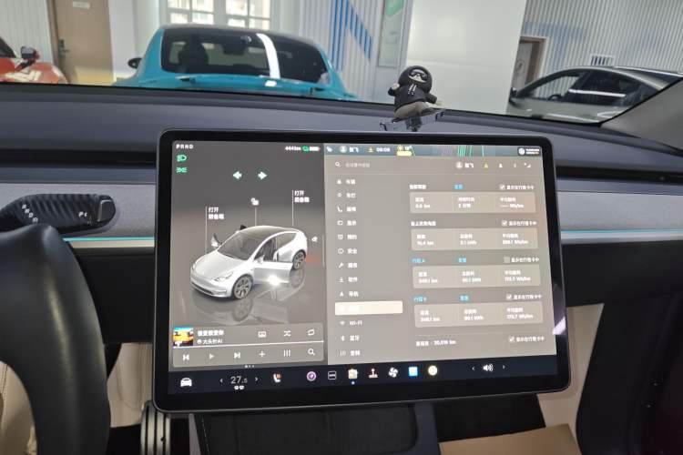 Used Tesla Model Y 2024 Long-Range All-Wheel-Drive Version
