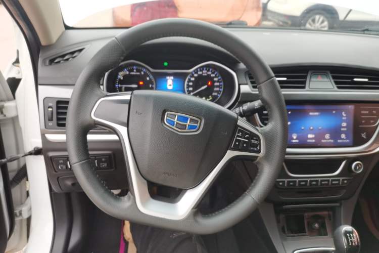 Used Geely Auto Emgrand 2017 Sedan Million Edition 1.5L Manual - Upward Version