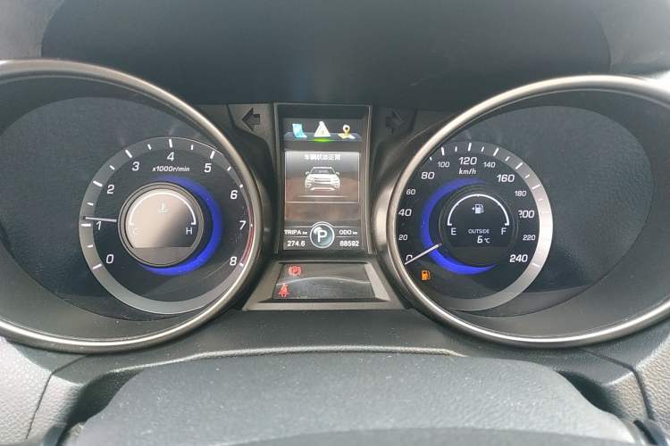 Used Changan CS75 2014 1.8T Automatic Elite Model China IV Standard