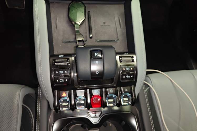 Used  Leopard 5 2023 Cloud Ride Flagship Edition
