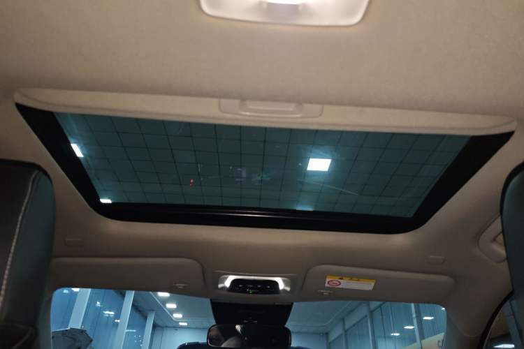 Used Toyota Corolla Cross 2023 2.0L Luxury Edition
