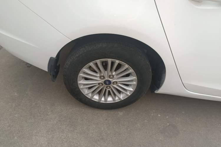 Used Ford Escort 2017 1.5L Manual Comfort Model
