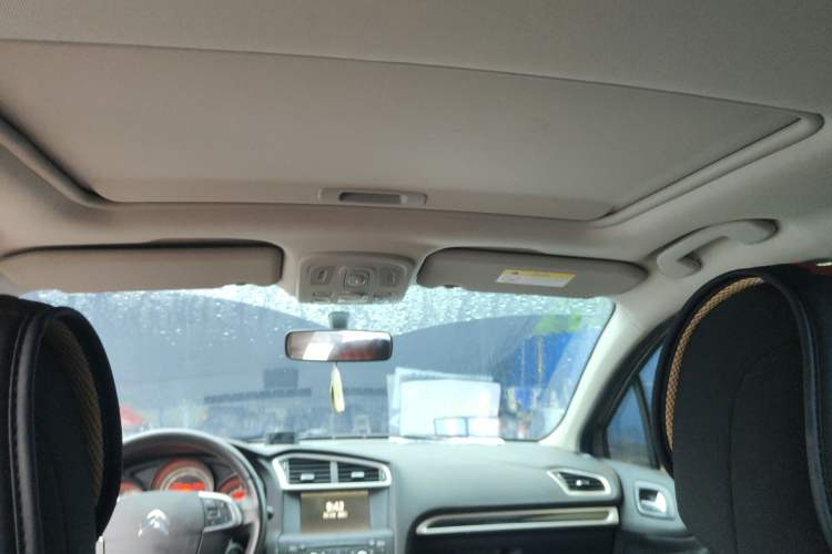 Used Citroen C4L 2015 1.8L Automatic Luxury Edition
