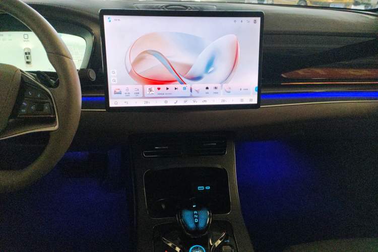 Used BYD Han 2025 DM-i Intelligent Driving Edition 125KM LiDAR Flagship Model
