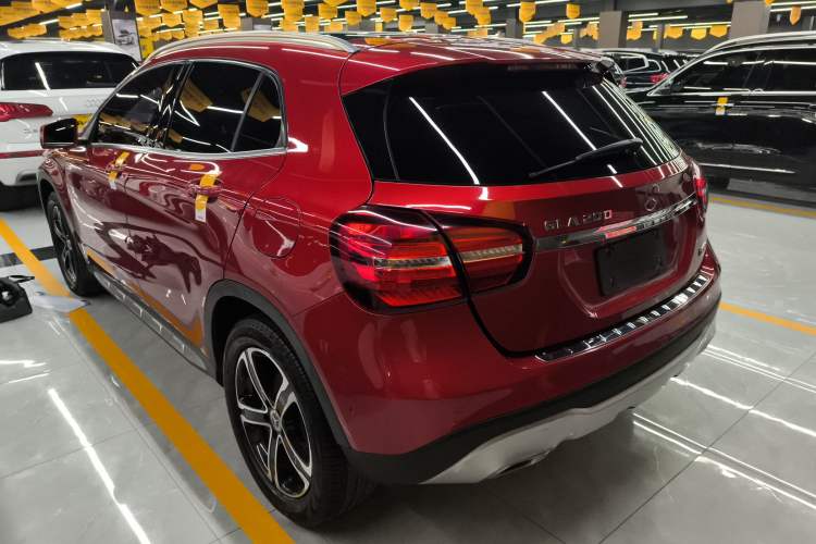 Used Mercedes-Benz GLA 2018 GLA 200 Fashion Model