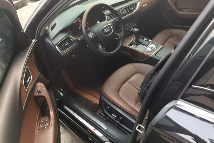 Used Audi A6L 2018 30th Anniversary Edition 30 FSI Style Model