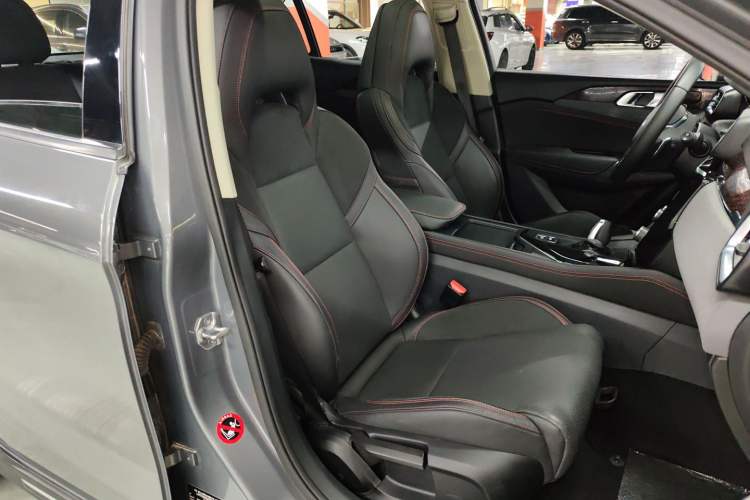 Used Lynk & Co 02 2018 1.5T DCT Two-Wheel Drive Sporty Version China V Standard
