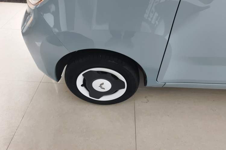 Used Wuling Hongguang MINIEV 2022 Easy Version Lithium Iron Phosphate