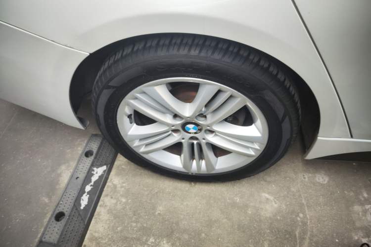 Used BMW 3 Series 2016 320Li Fashion Model
