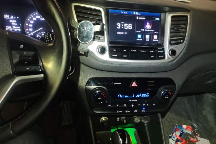 Used Hyundai Tucson 2015 1.6T Dual-Clutch Two-Wheel-Drive Smart Model