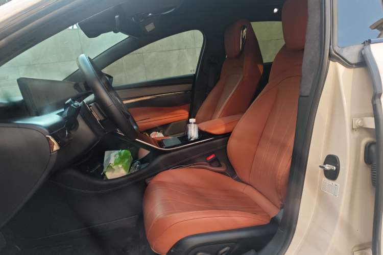 Used  L7 2022 Pro Model